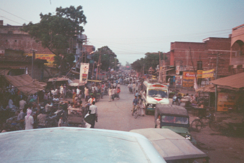 nepal-bus-town